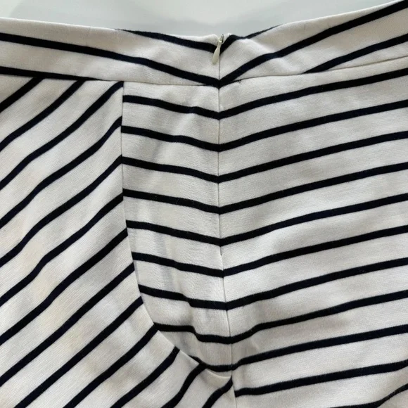 Cynthia Rowley Striped Pencil Skirt White & Navy Size 8 - Picture 4 of 6
